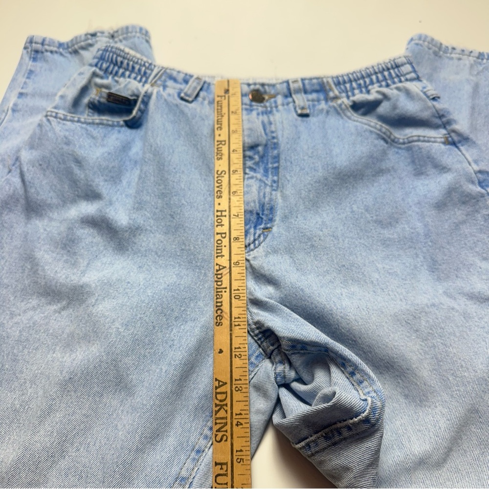 90s Y2K Dad Jeans Light Wash | Relaxed Straight Denim · Riders by Lee - Picture 8 of 13